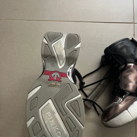 Pinko boots. Great condition. Wore them twice. Purchased in Italy. - Picture 2 of 5